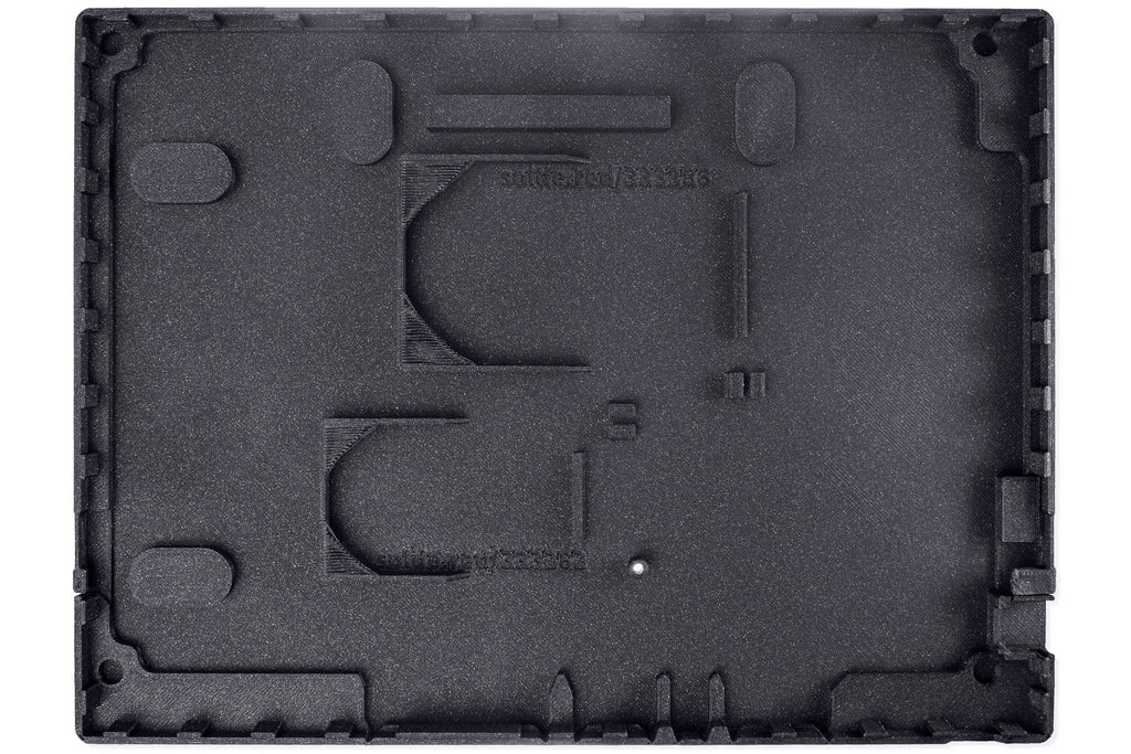 Carcasa Inkplate 10 montata pe perete